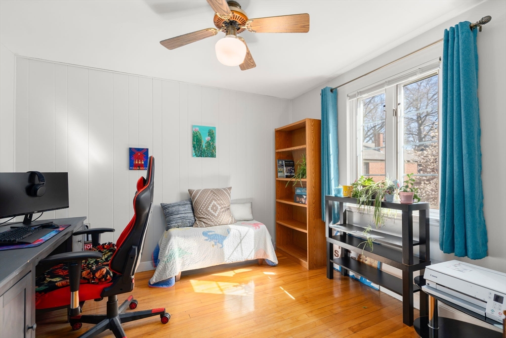 38 Grant Ave # 38