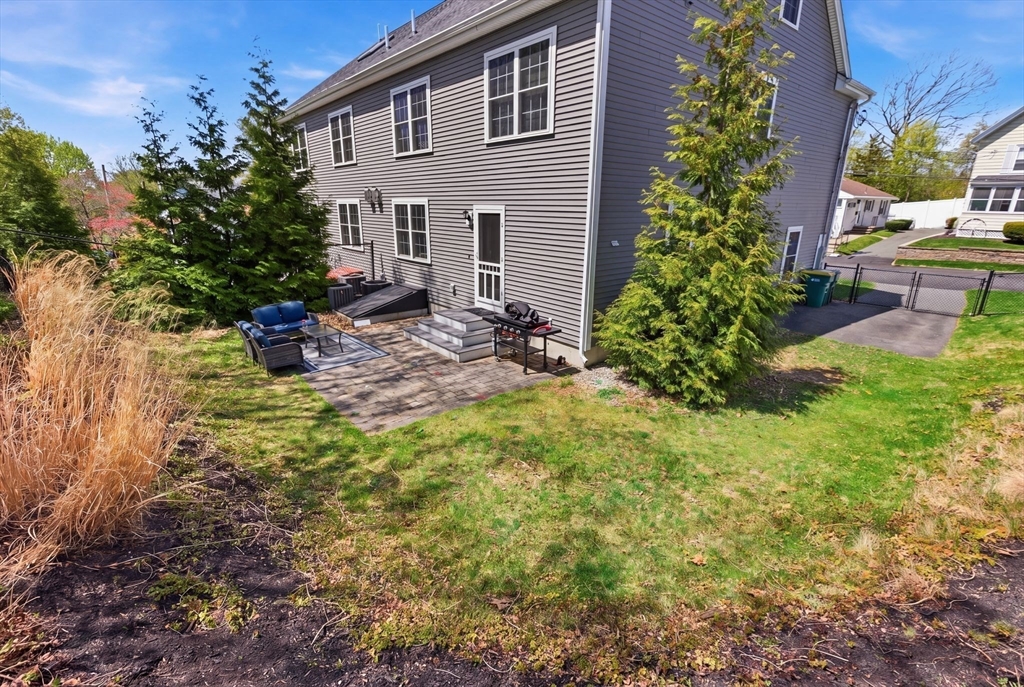 7 Spring Ct # A