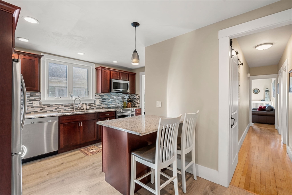 107 Winthrop St Unit: 2
