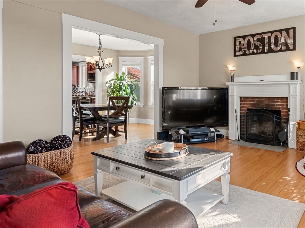 107 Winthrop St Unit: 2