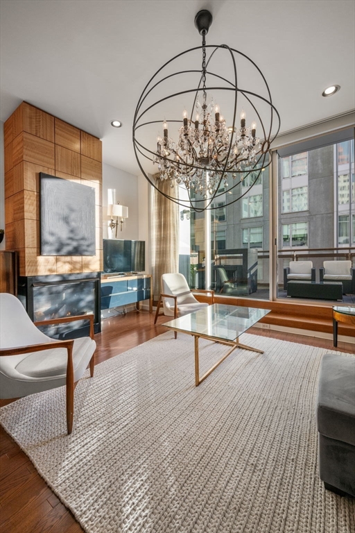 88 Kingston Street # 7C Unit: PH-7C
