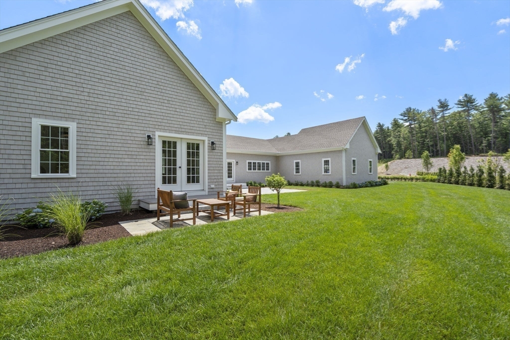 28 Teakettle Ln