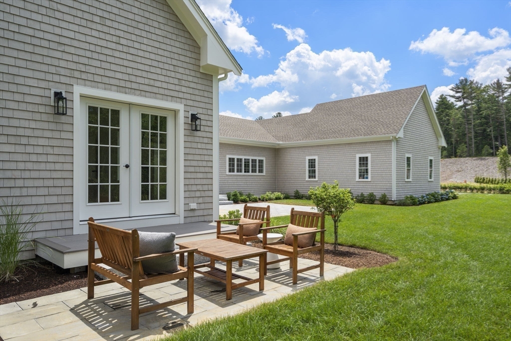 28 Teakettle Ln