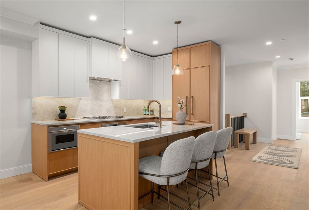144 Worcester Street Unit: II