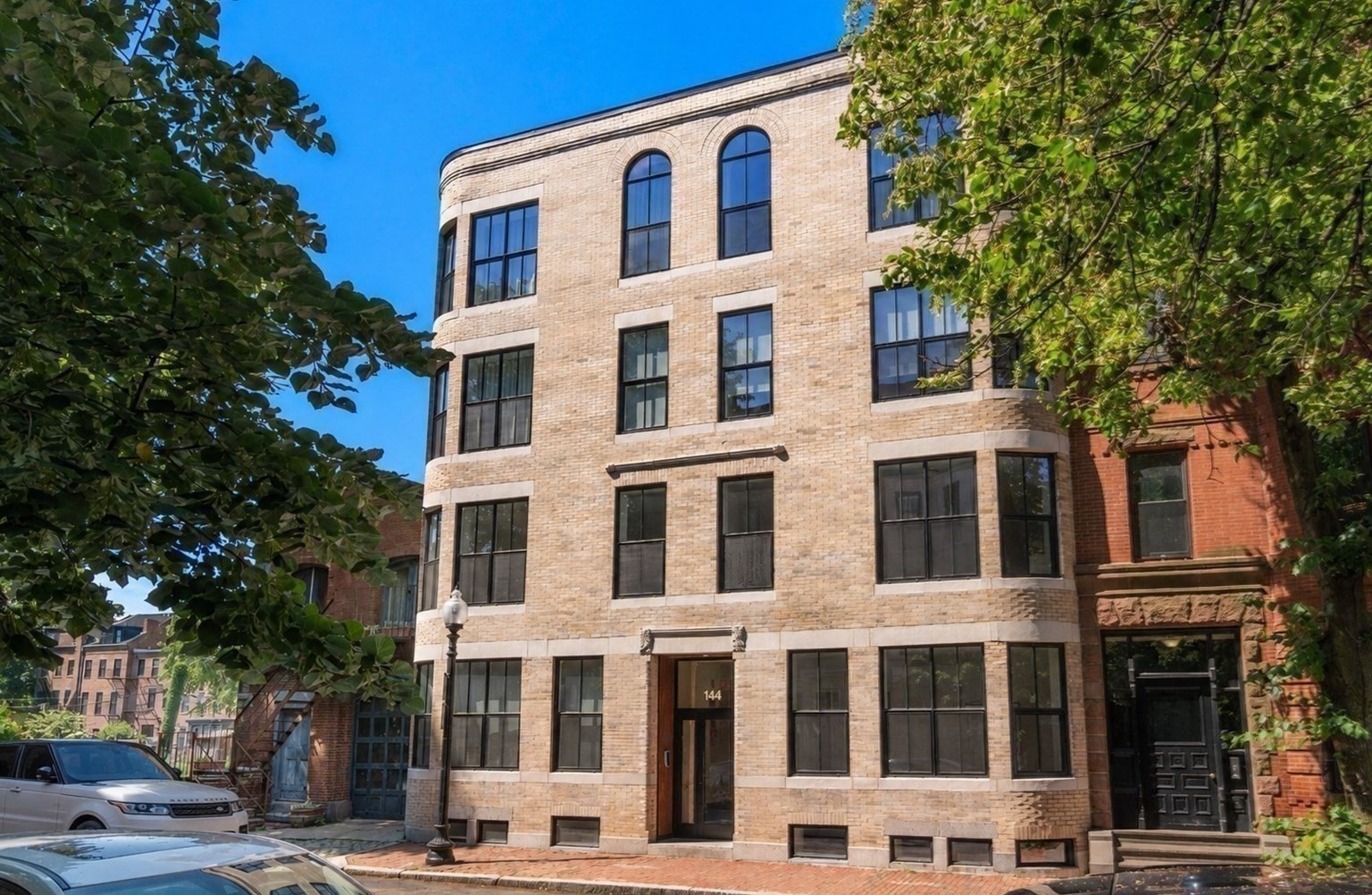 144 Worcester Street Unit: II