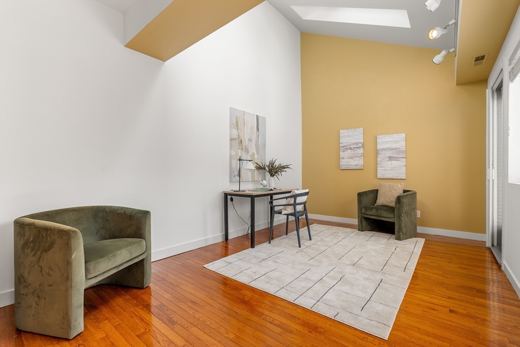 20 Ship Ave # 14