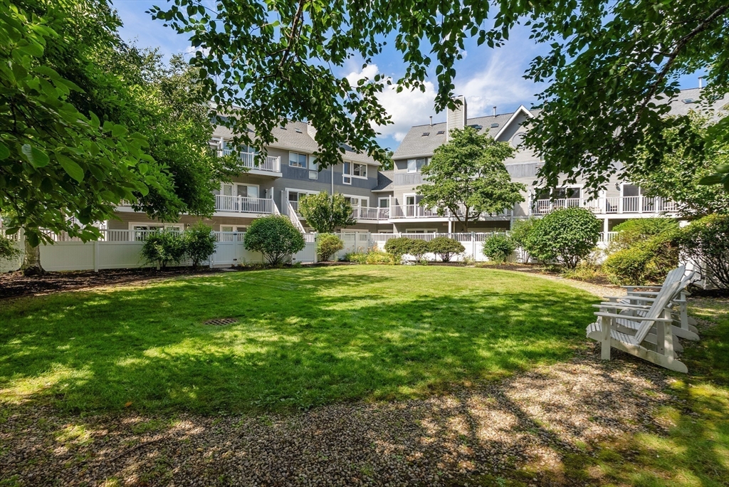 20 Ship Ave # 14