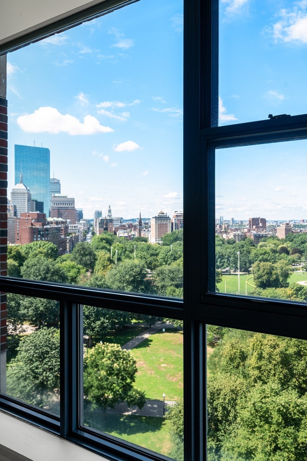 170 Tremont # 1501