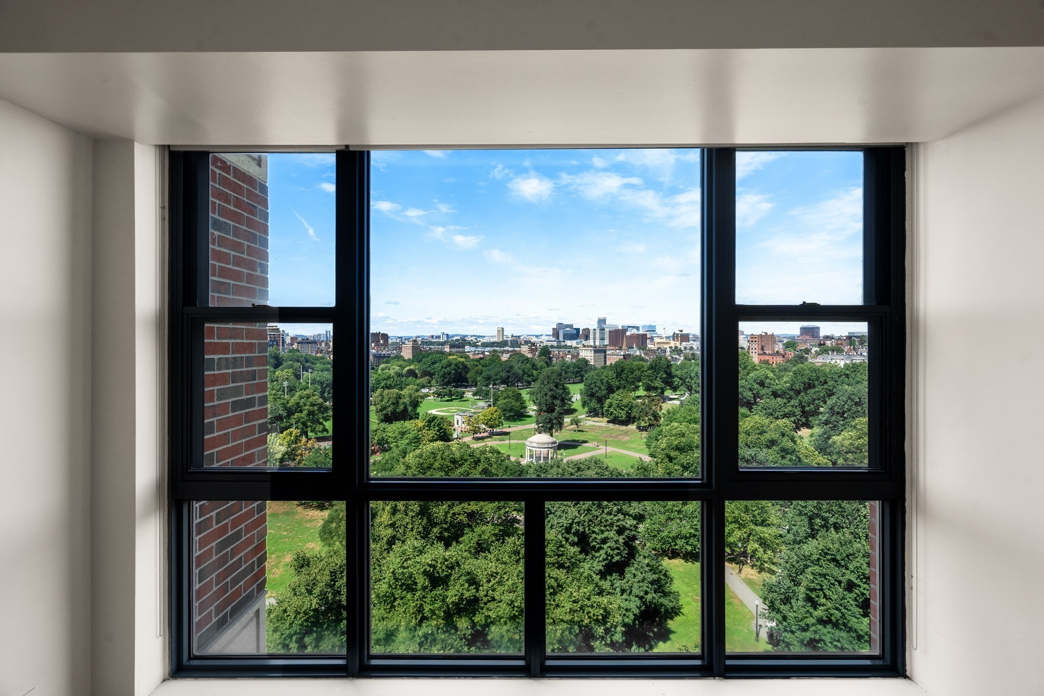 170 Tremont # 1501
