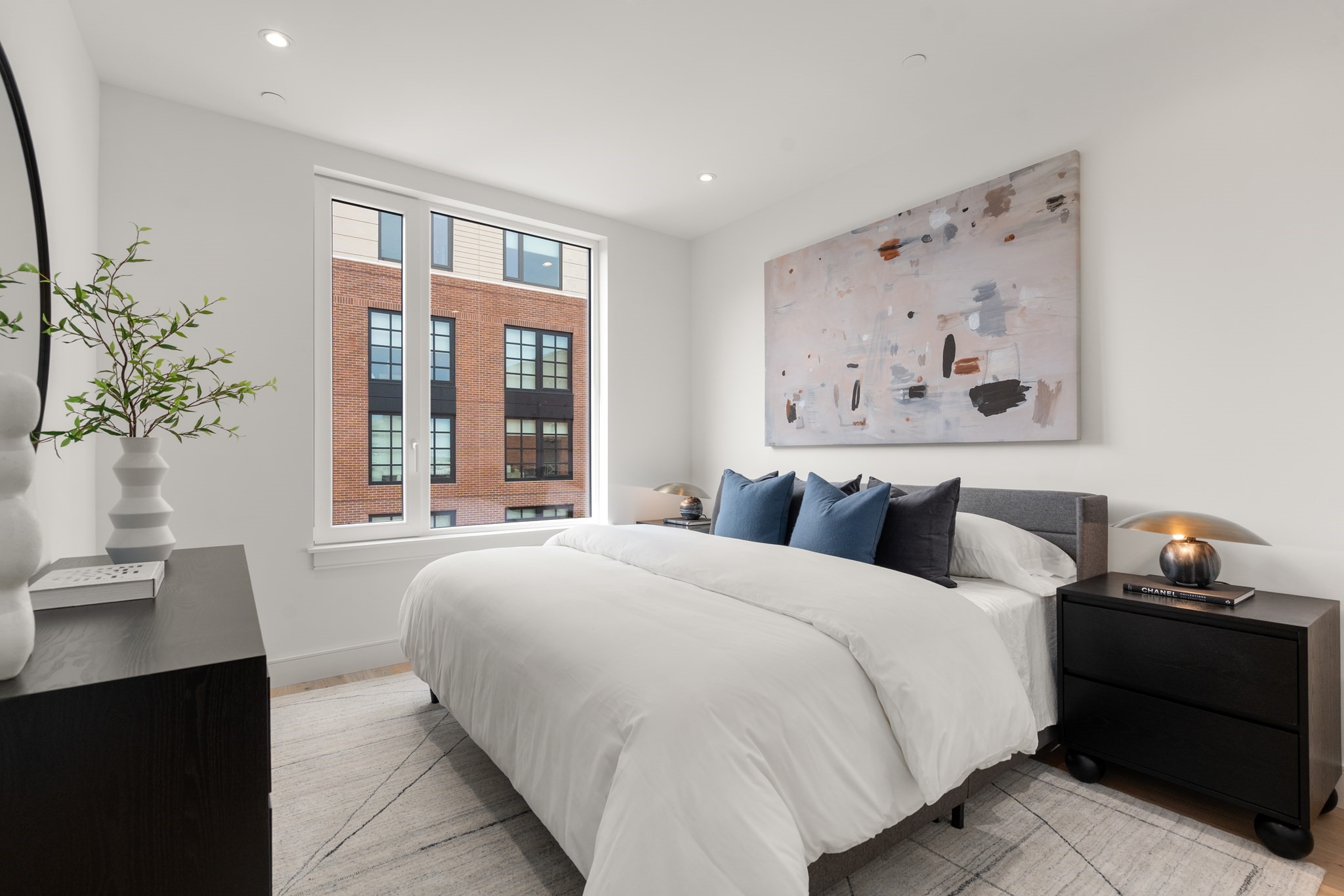 595 Albany Street # 502