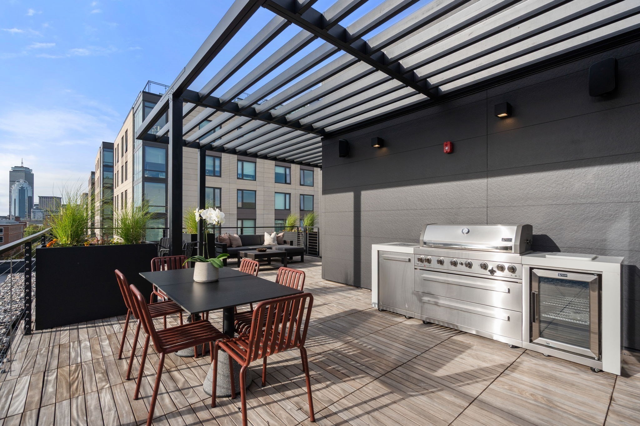 595 Albany Street # 502