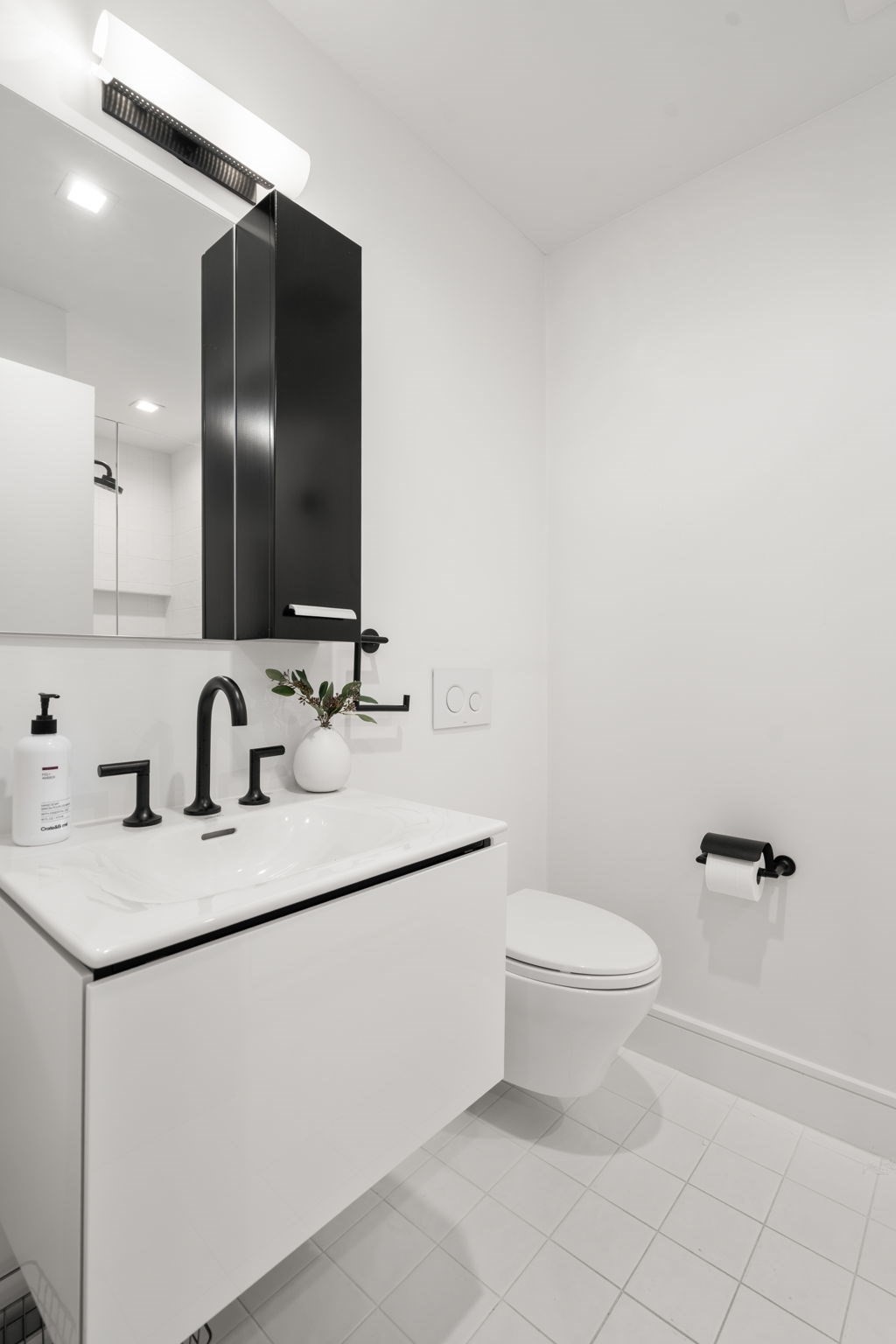 189 W Brookline St # 1