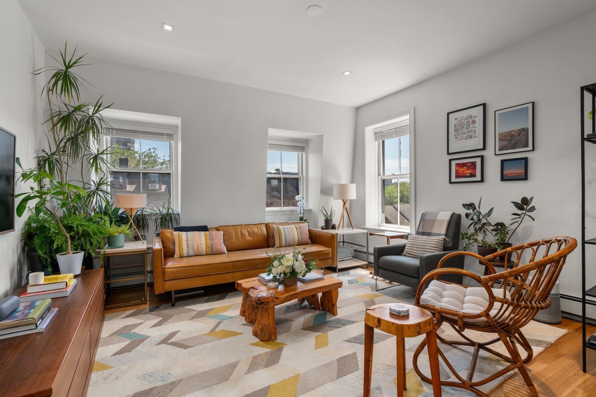 331 Shawmut Ave # 4
