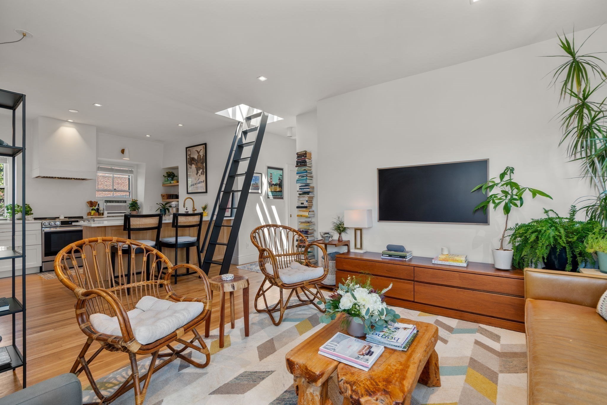 331 Shawmut Ave # 4