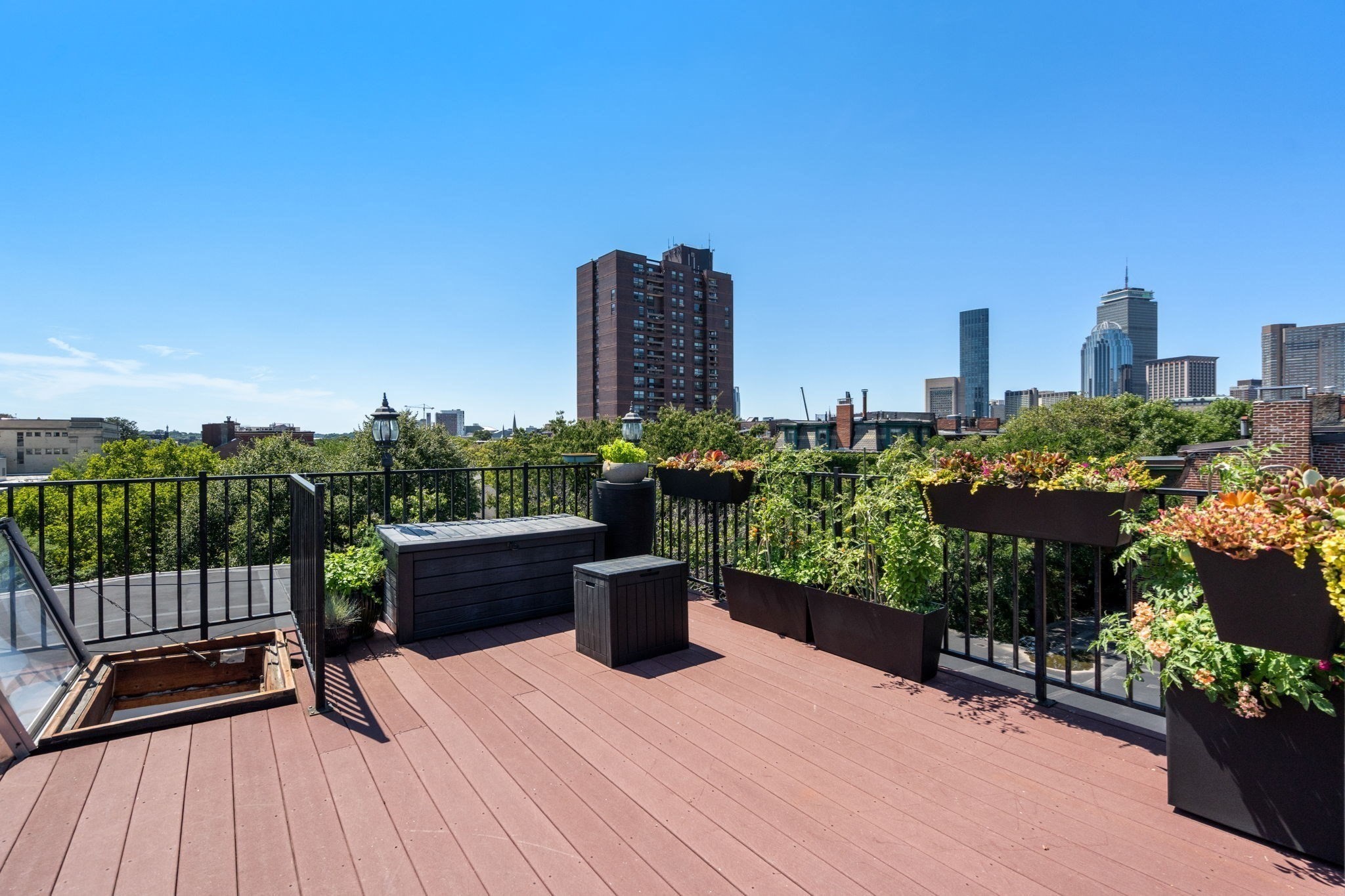 331 Shawmut Ave # 4
