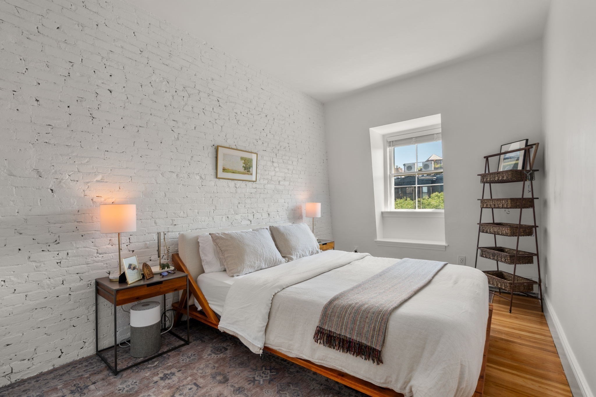 331 Shawmut Ave # 4