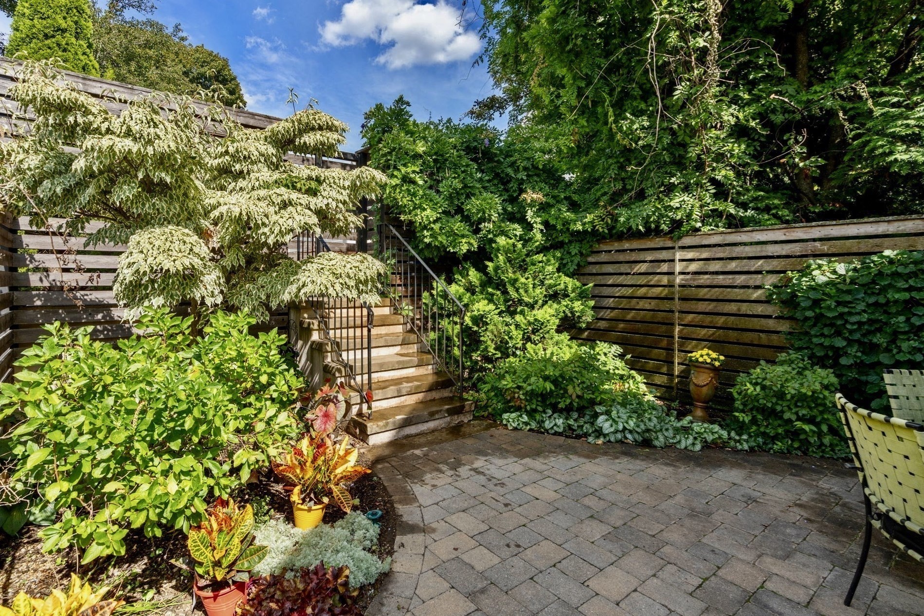 10 Symmes Street # 4