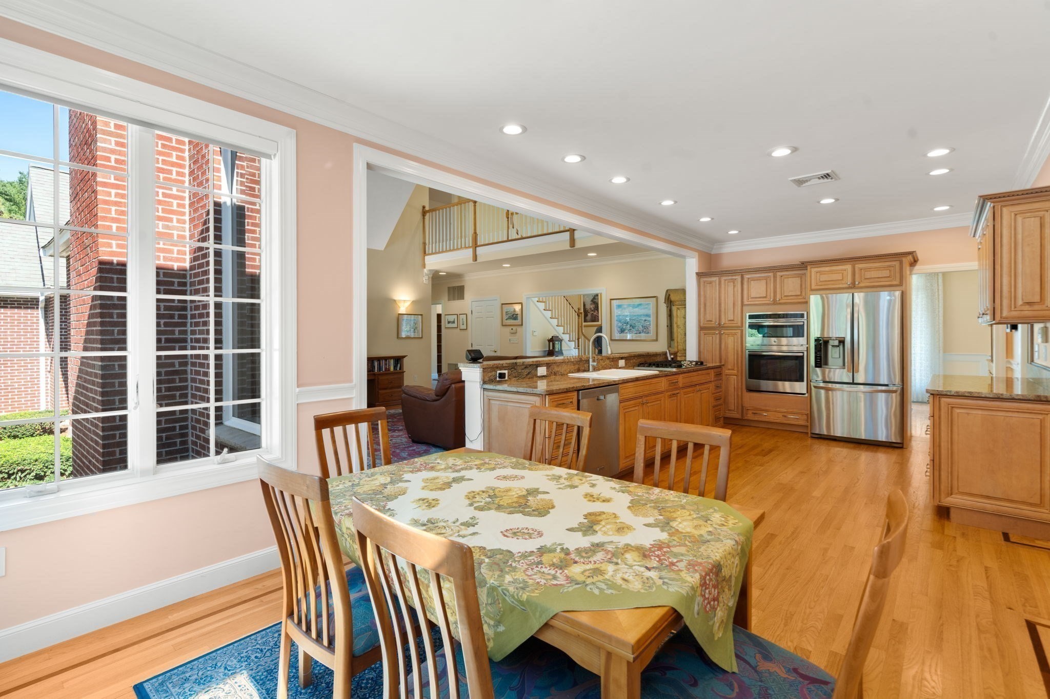5 Elizabeth Way