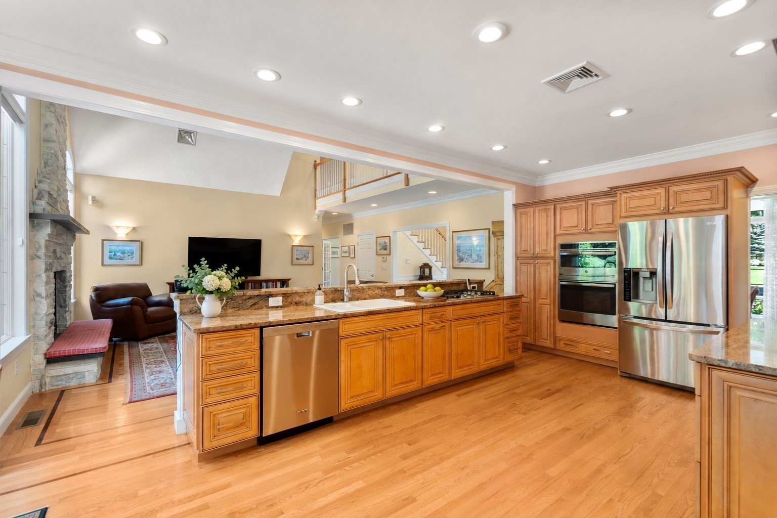 5 Elizabeth Way