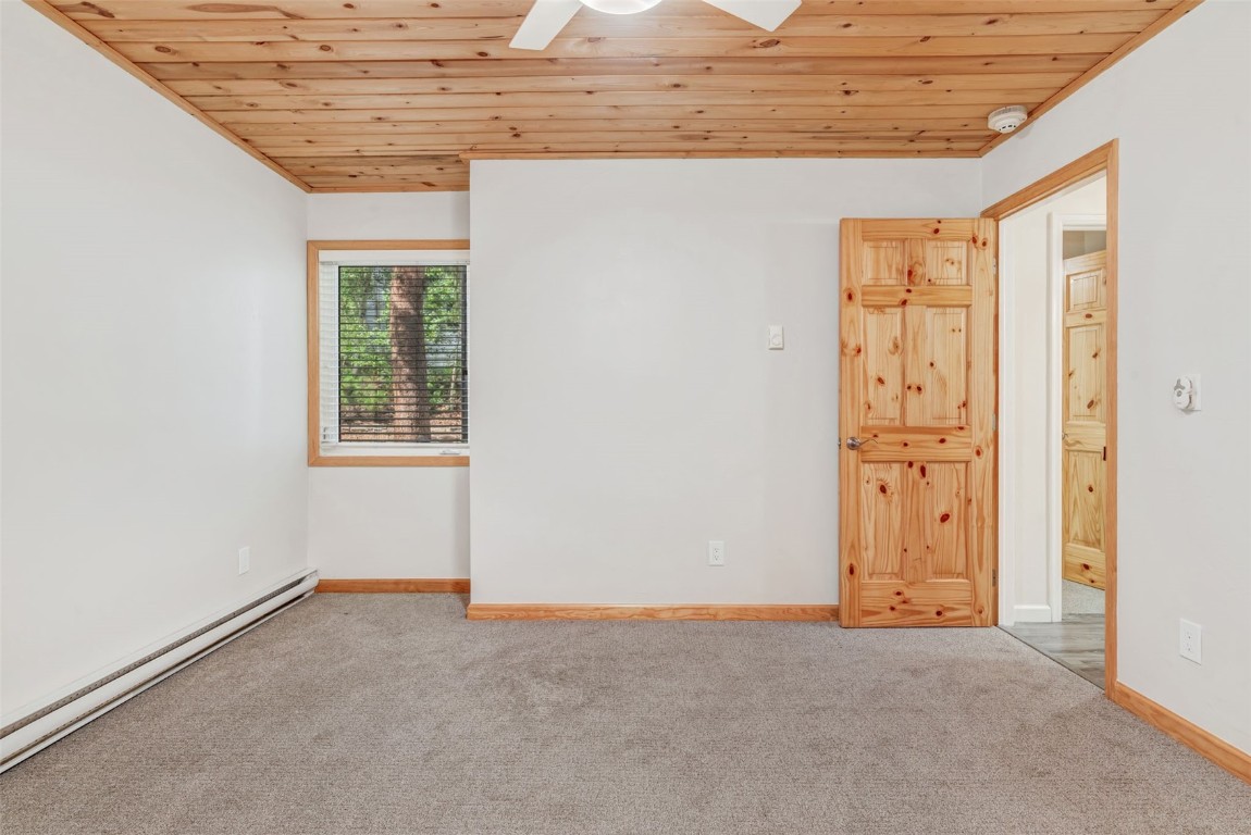 3020 Village DRIVE 211