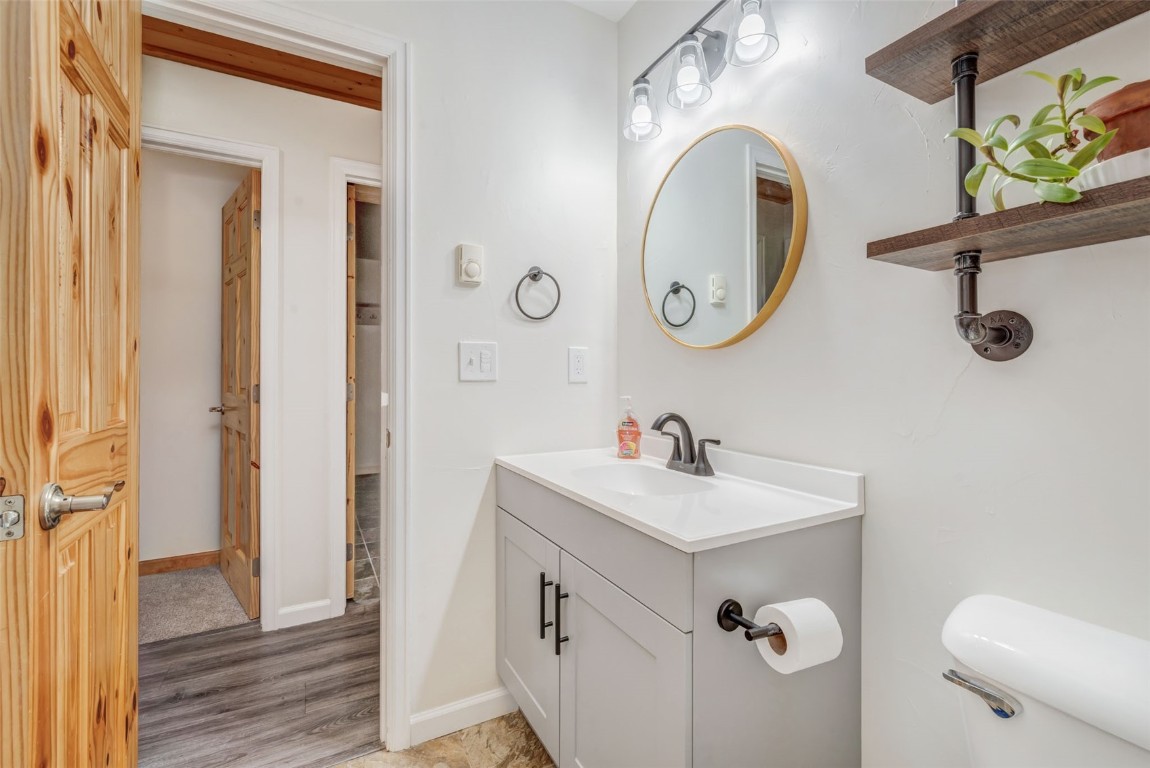 3020 Village DRIVE 211