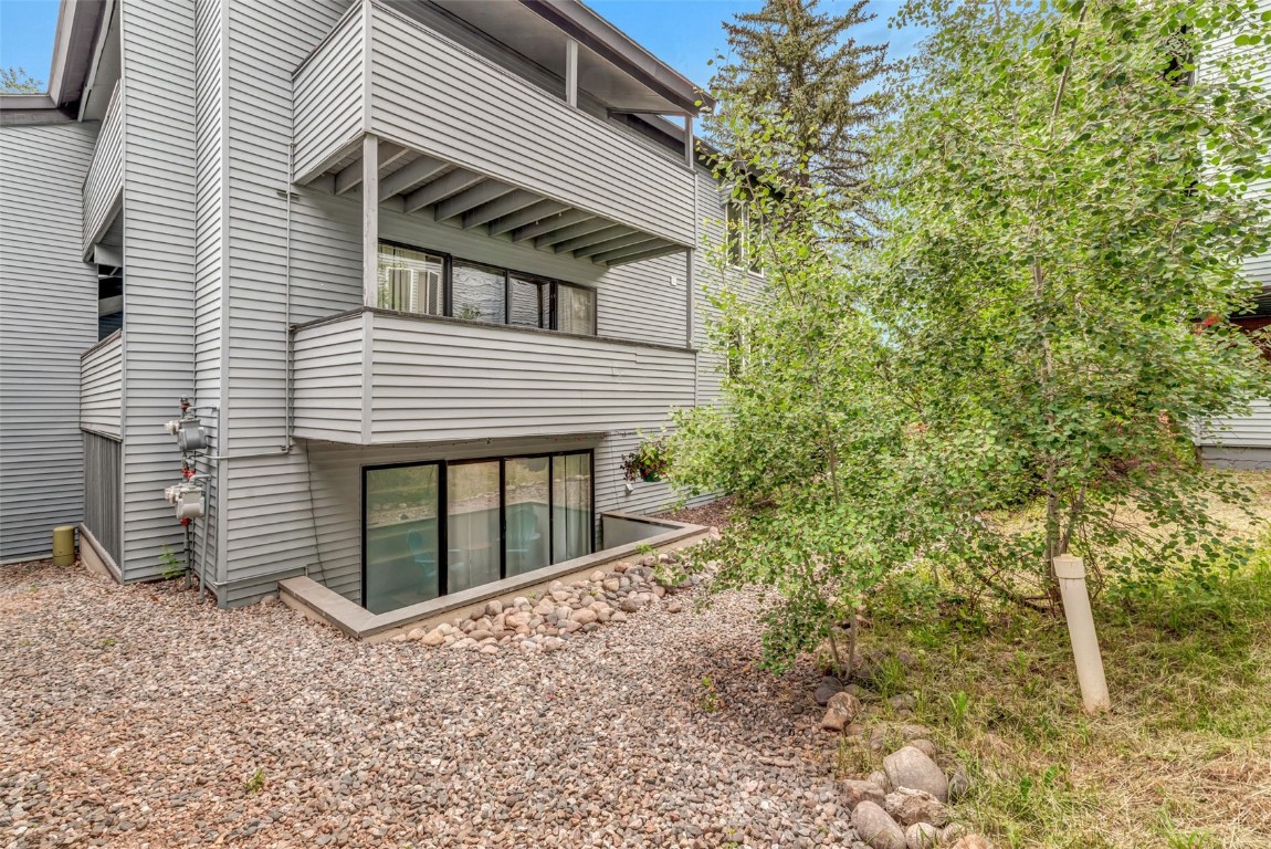 3020 Village DRIVE 211