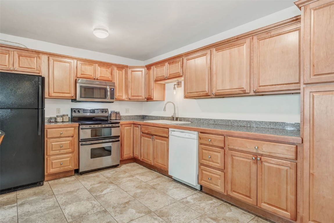 23120 Schussmark TRAIL B