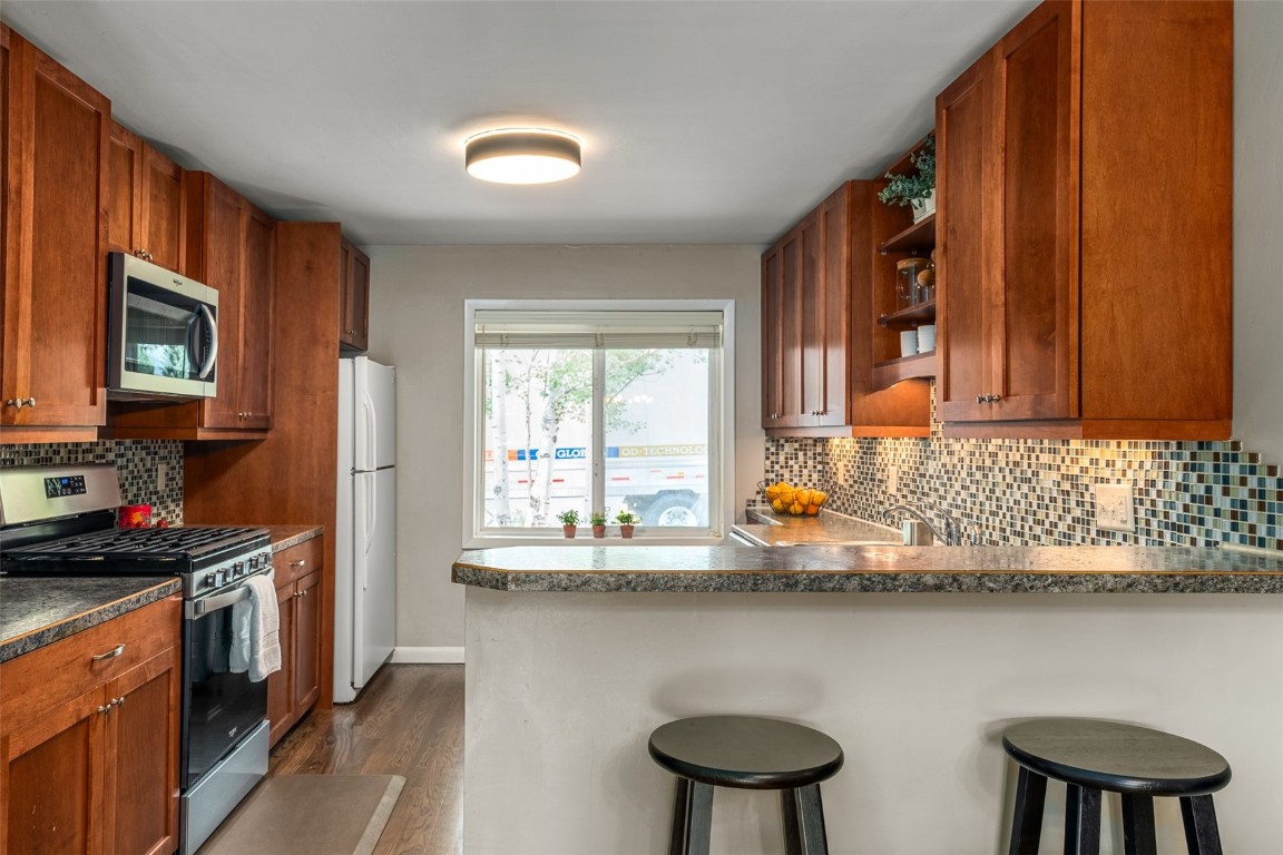 1481 Creekside COURT 101