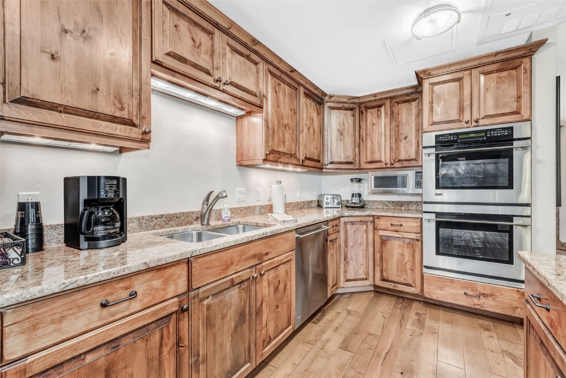 2525 Village DRIVE 2E