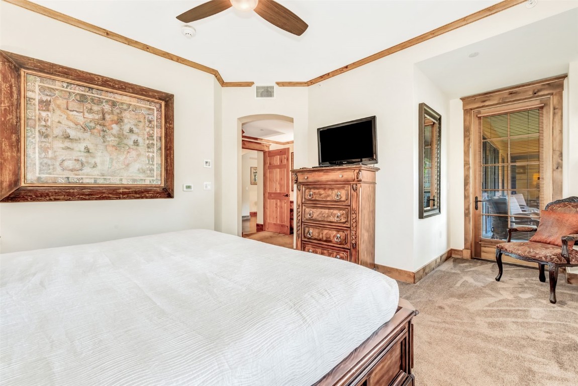 2525 Village DRIVE 2E