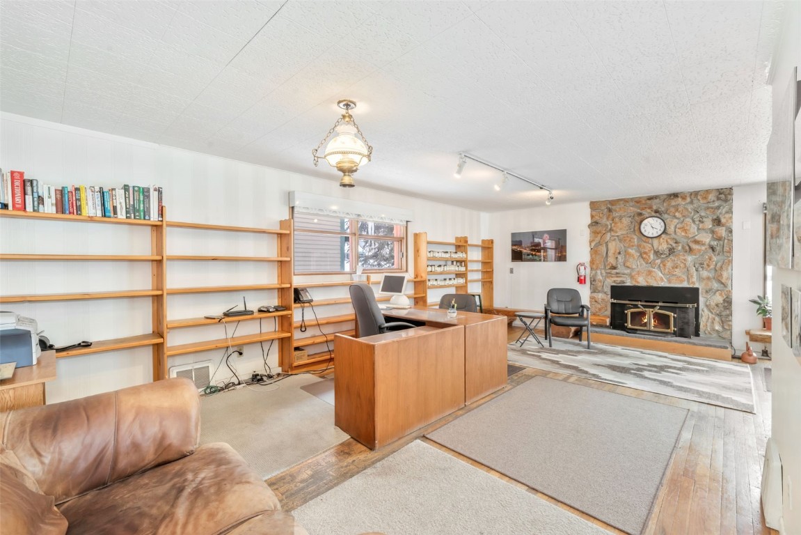434 Oak STREET N/A