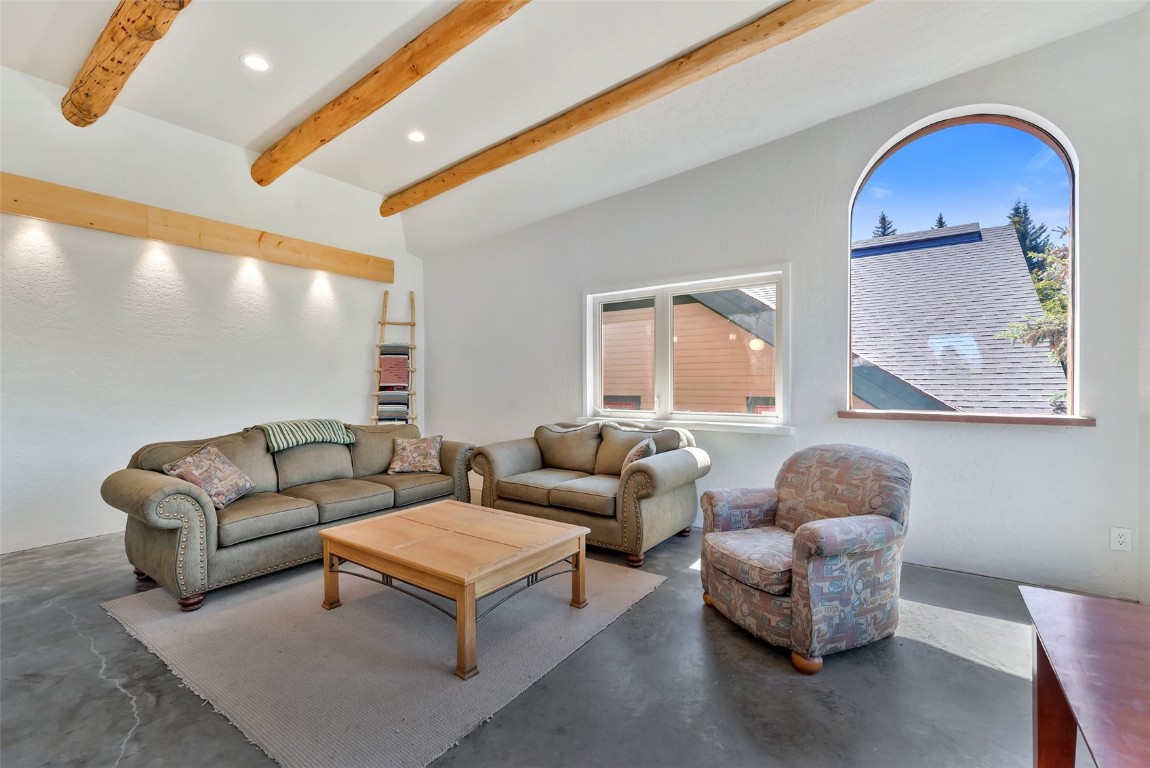 434 Oak STREET N/A