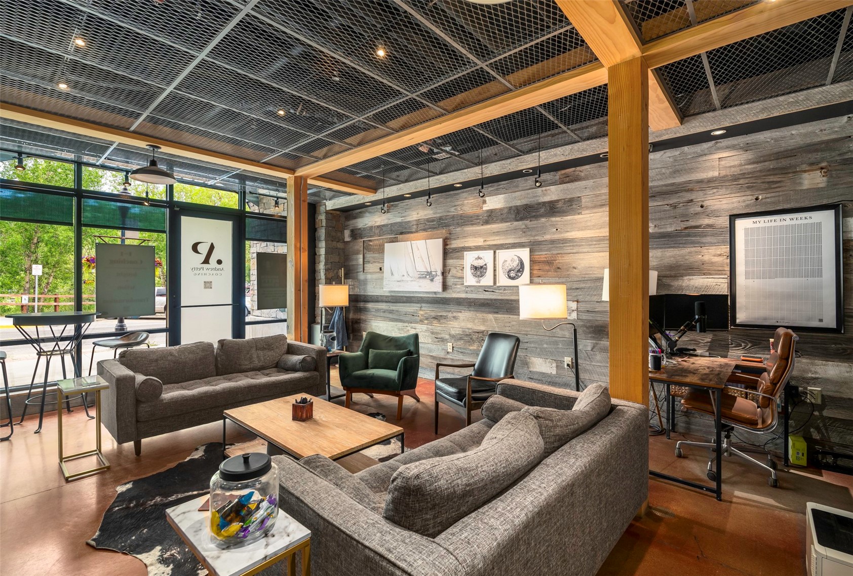 35 5th STREET 102