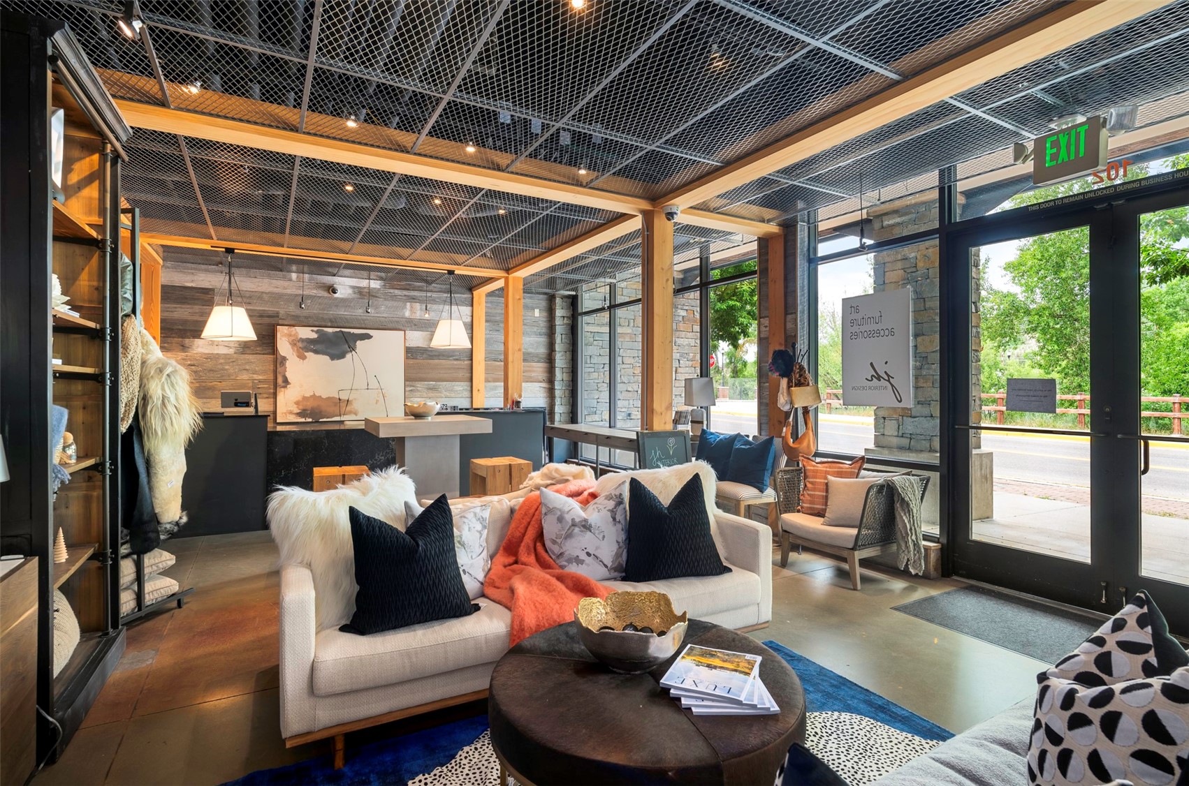 35 5th STREET 102