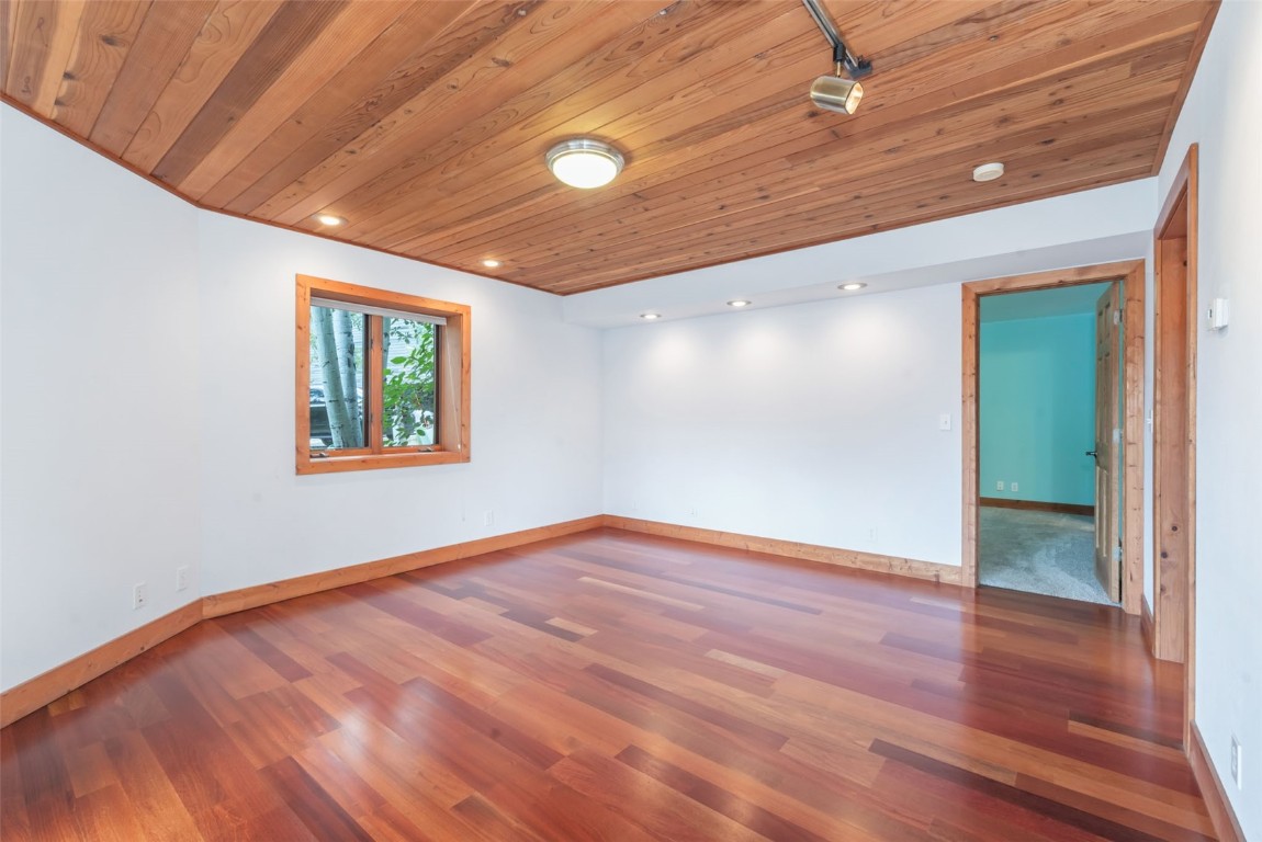 302 Cherry DRIVE