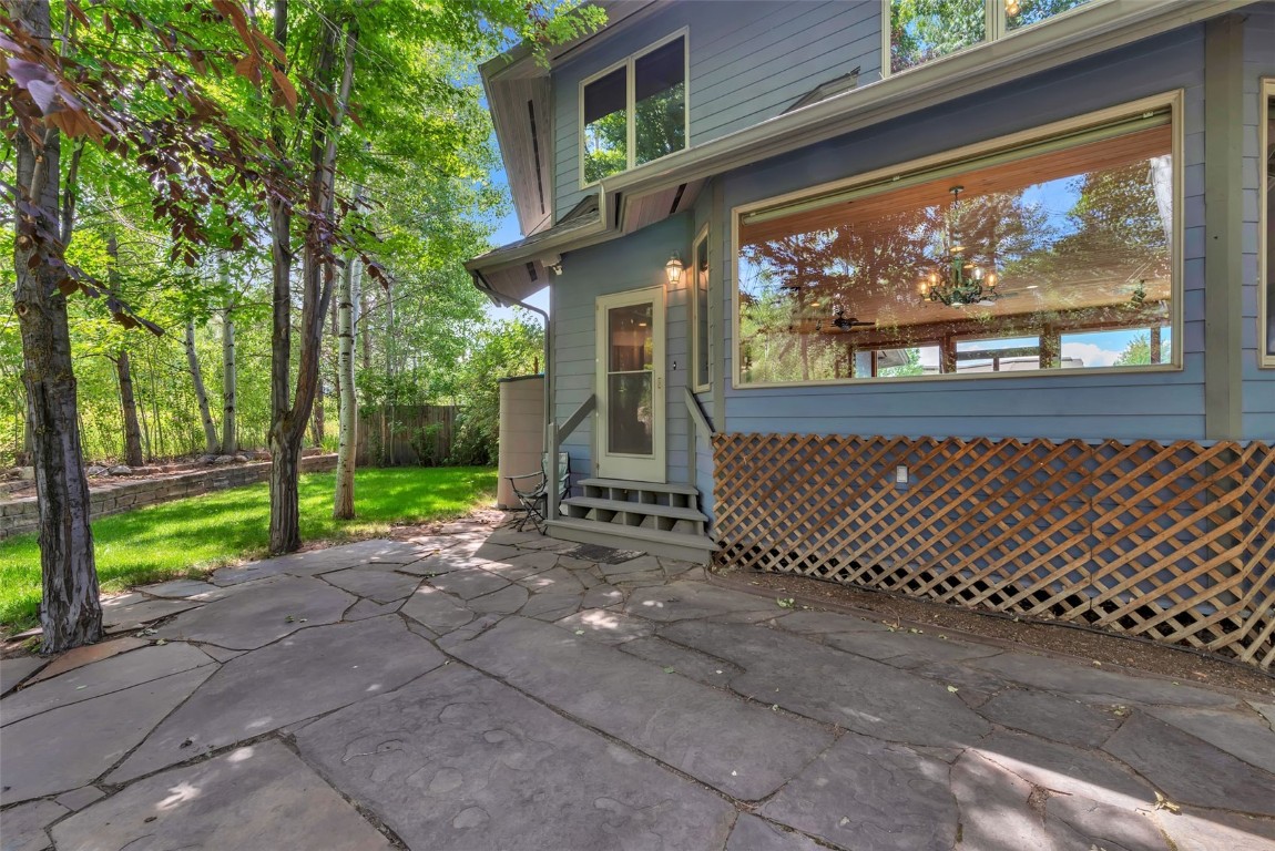 302 Cherry DRIVE