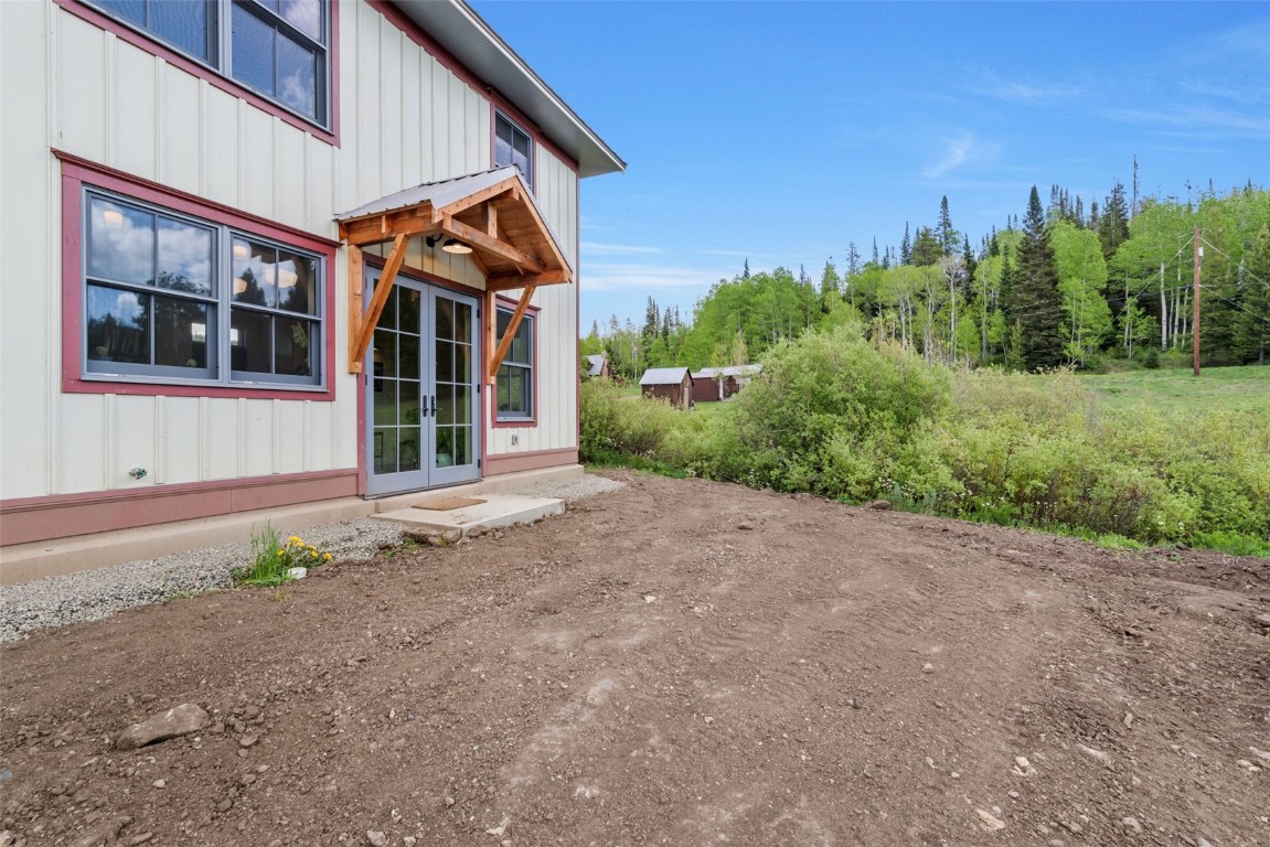 25640 + LOT 6th AVENUE