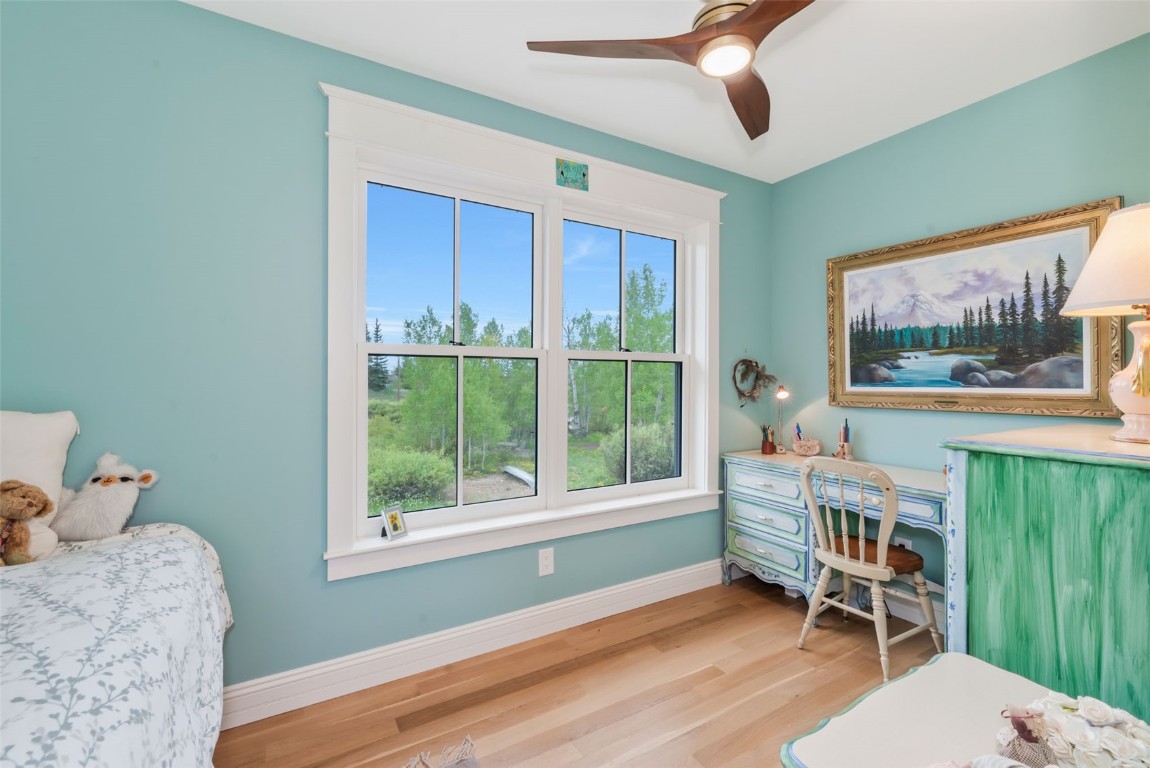 25640 + LOT 6th AVENUE