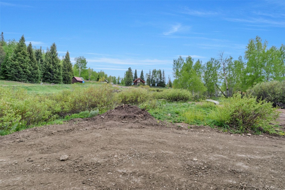 25640 + LOT 6th AVENUE