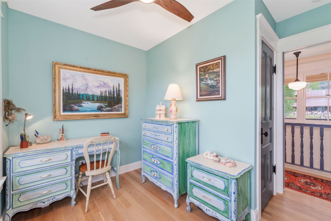 25640 + LOT 6th AVENUE