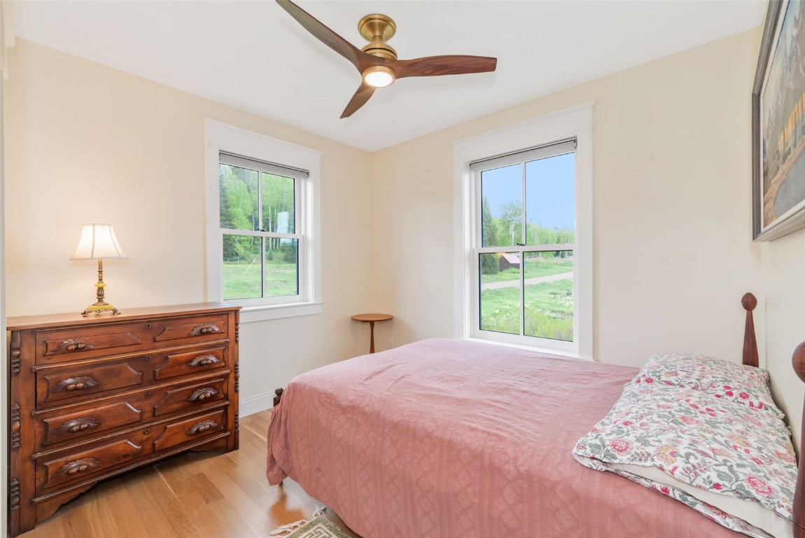 25640 + LOT 6th AVENUE