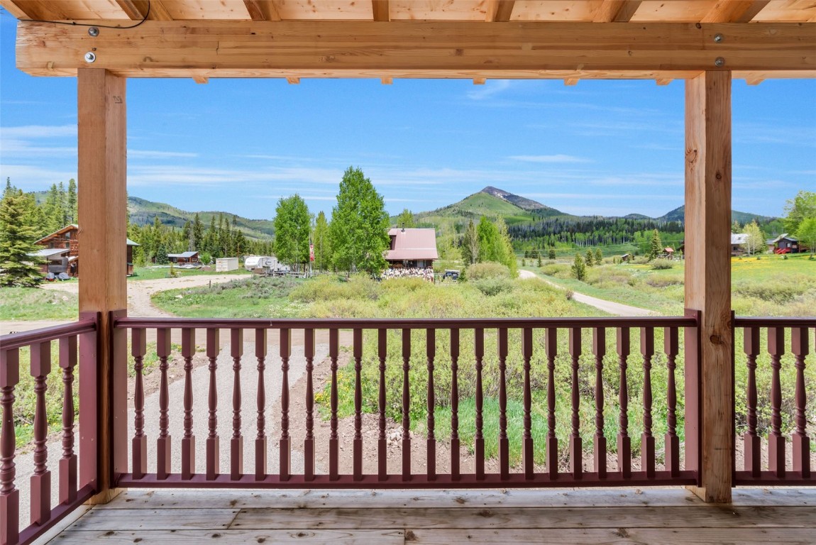 25640 + LOT 6th AVENUE