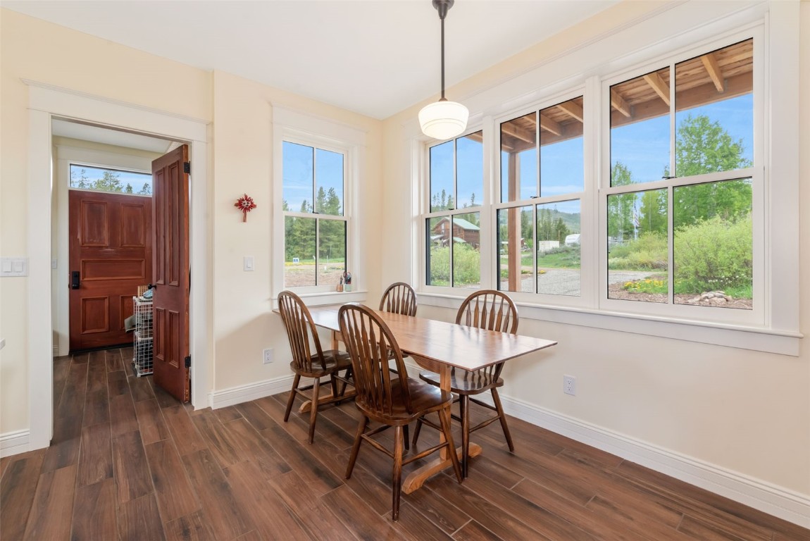 25640 + LOT 6th AVENUE