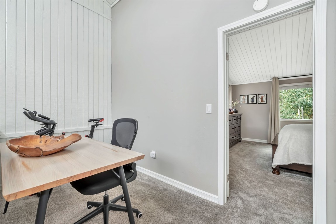 23045 Schussmark TRAIL C