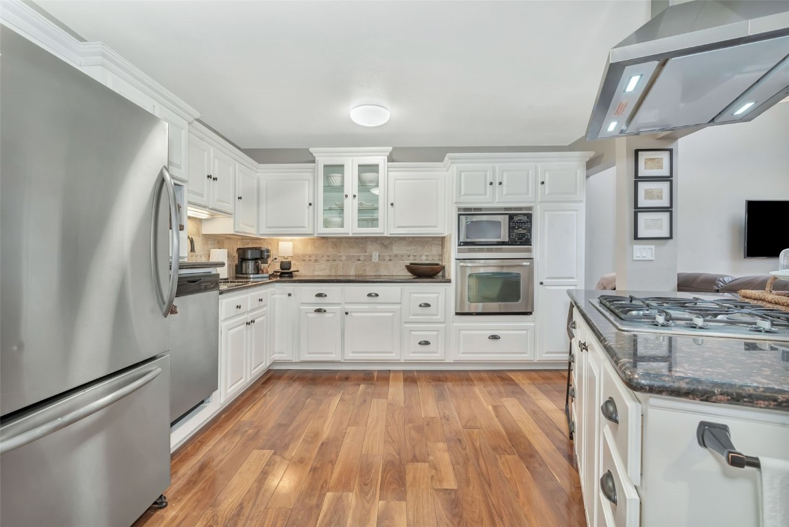 23045 Schussmark TRAIL C