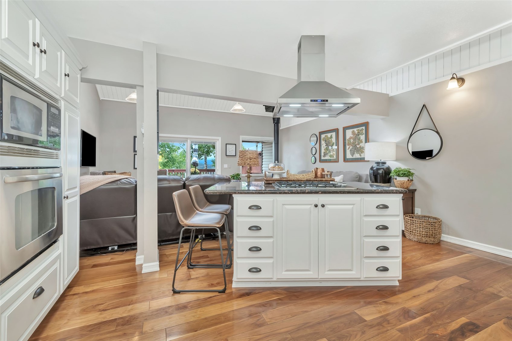 23045 Schussmark TRAIL C