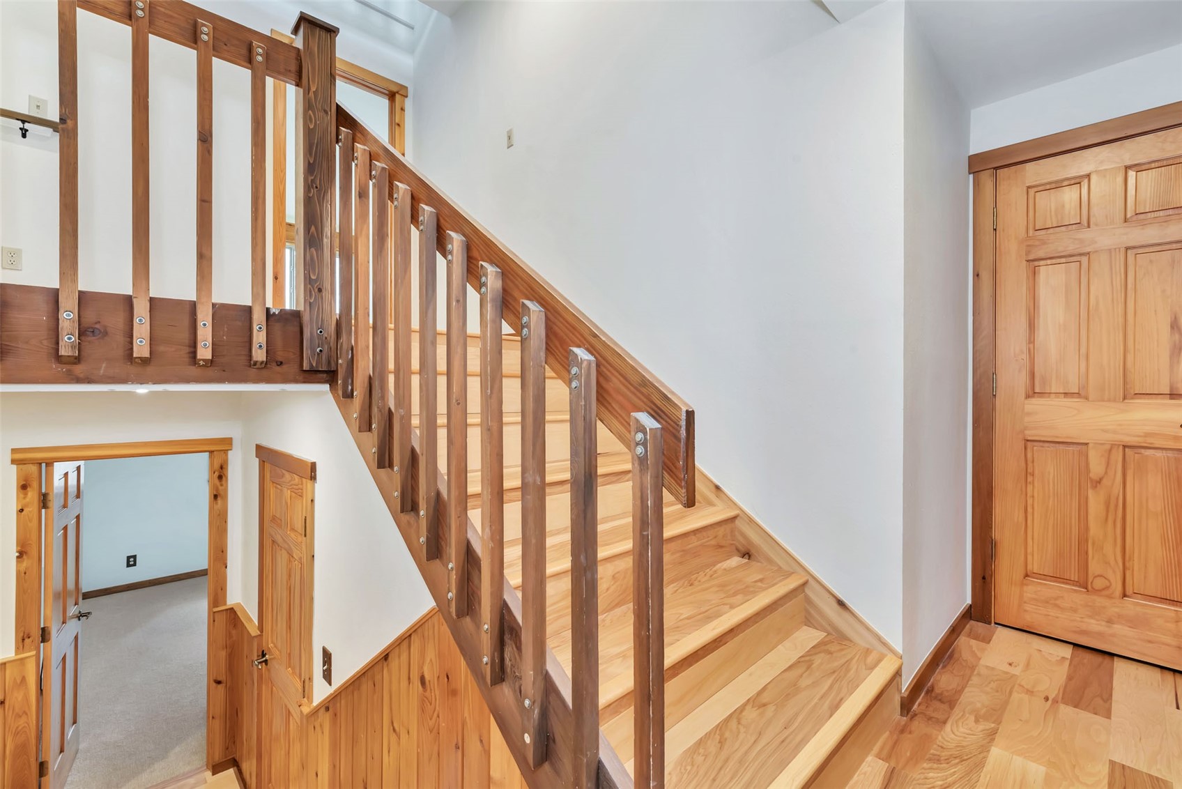 23050 Schussmark TRAIL E