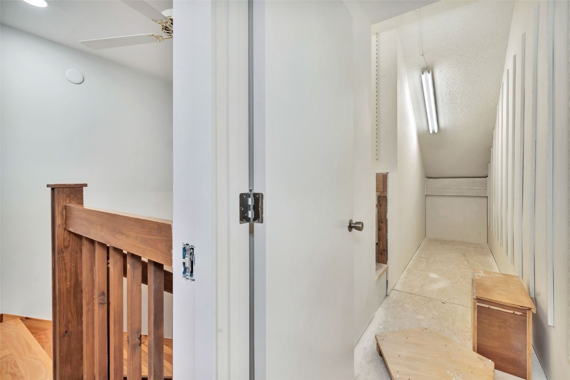 23050 Schussmark TRAIL E