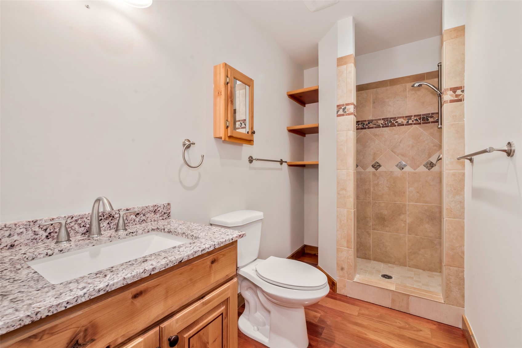 23050 Schussmark TRAIL E