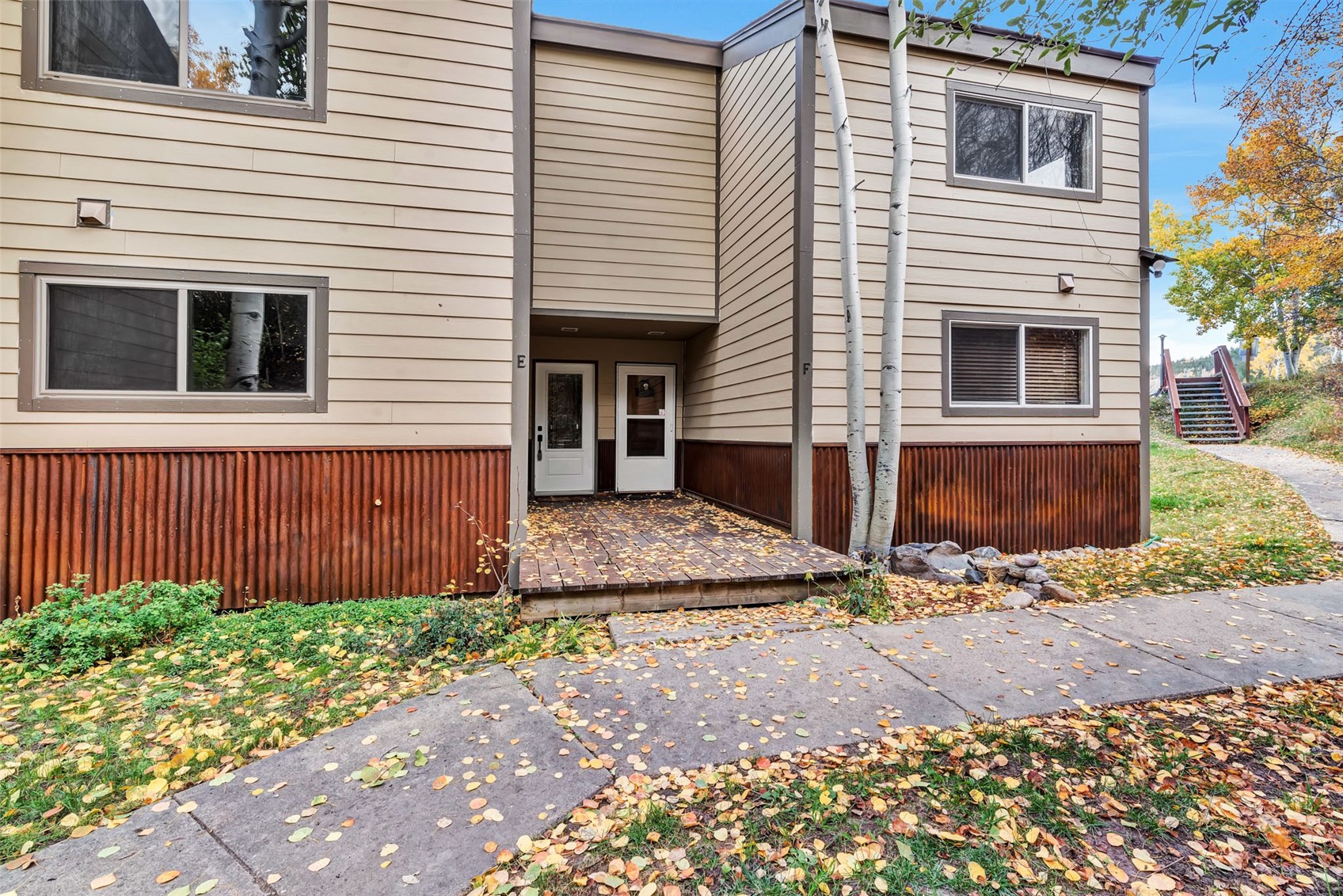 23050 Schussmark TRAIL E